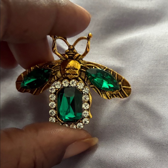 Reserve for @ sunflowerzcat Gold and Green Bee Brooch take both $30 - Picture 3 of 4